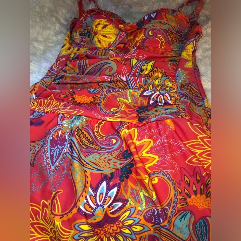 VENUS Pink Paisley One Piece Swimsuit - Picture 11 of 14